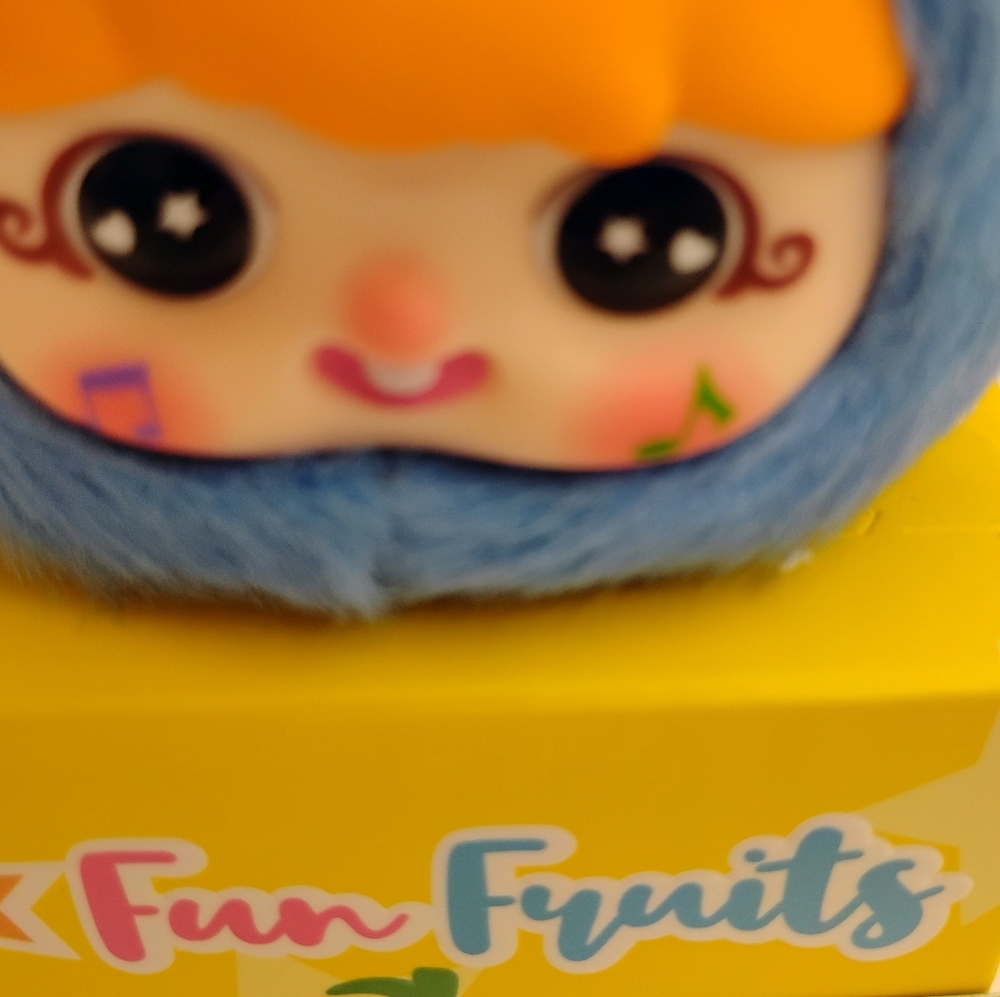 Yaya Fun Fruits Blue Plush Keychain 🎁 - Picture 2 of 4